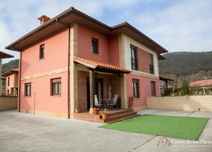 Chalet Vacacional Tina Menor - Casas De Los Picos